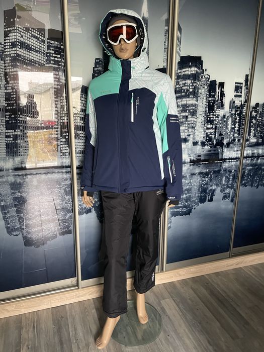 Гірськолижні костюми різних розмірів