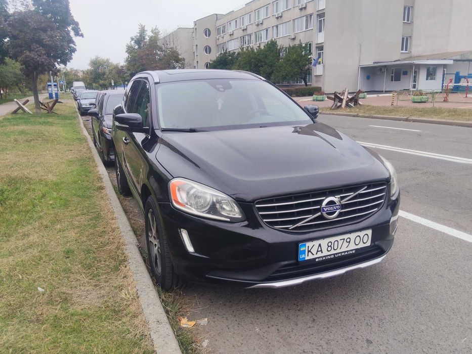 Продам Volvo XC60 3l 2013 р.