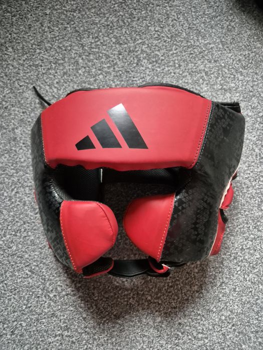 Kaska bokserski adidas