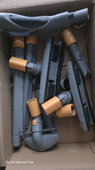 Maquina vapor/aspiração unitekno 909 plus usada