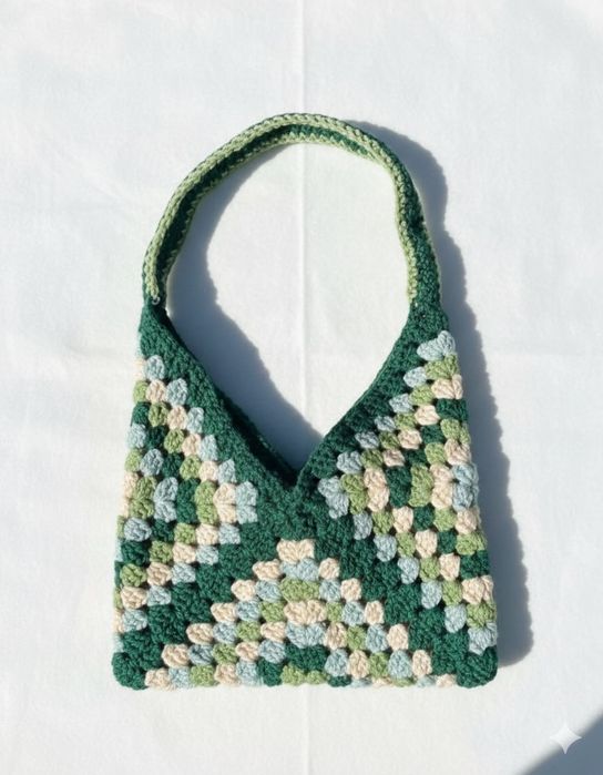 Bolsa de crochê feita a mão