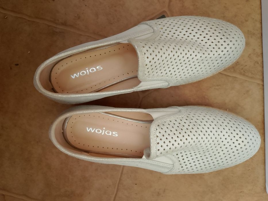 Ażurowe espadryle/slip-on Wojas