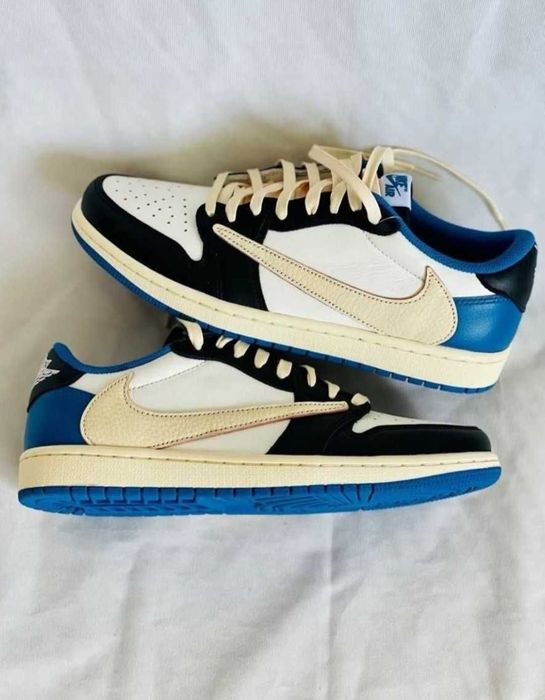 Jordan x Travis Scott x Fragment Air Jordan 1 low sneakers