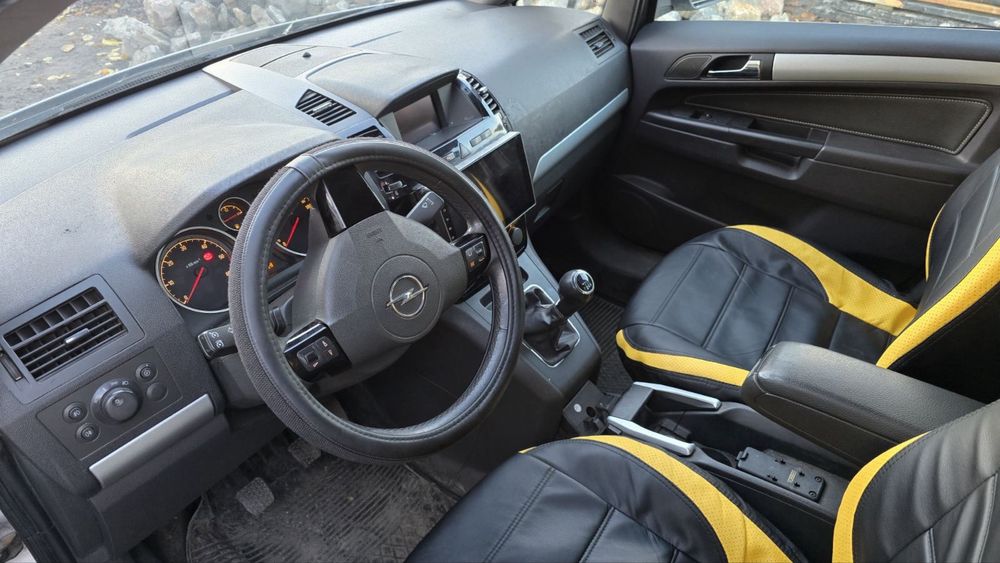 Шрот запчастини розбор Опель Зафіра В 2010рік.1.7диз