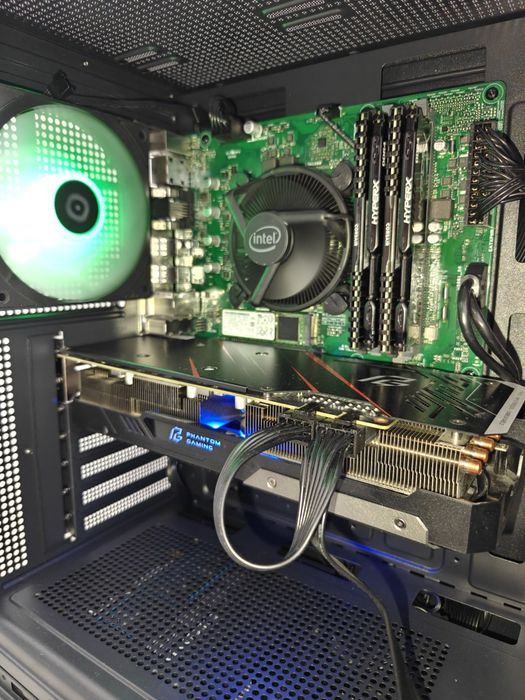 Komputer Gamingowy PC  - I3-10105, RX 5700 XT