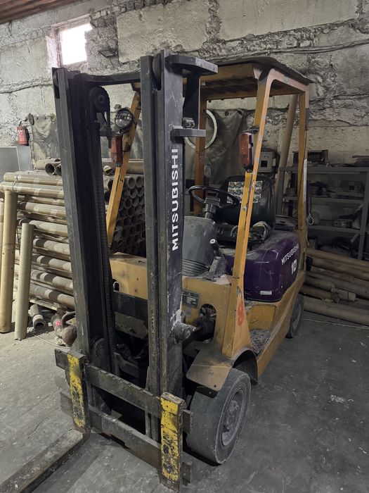 Вилончый погрузчик/навантажувач Mitsubishi 1,5т.