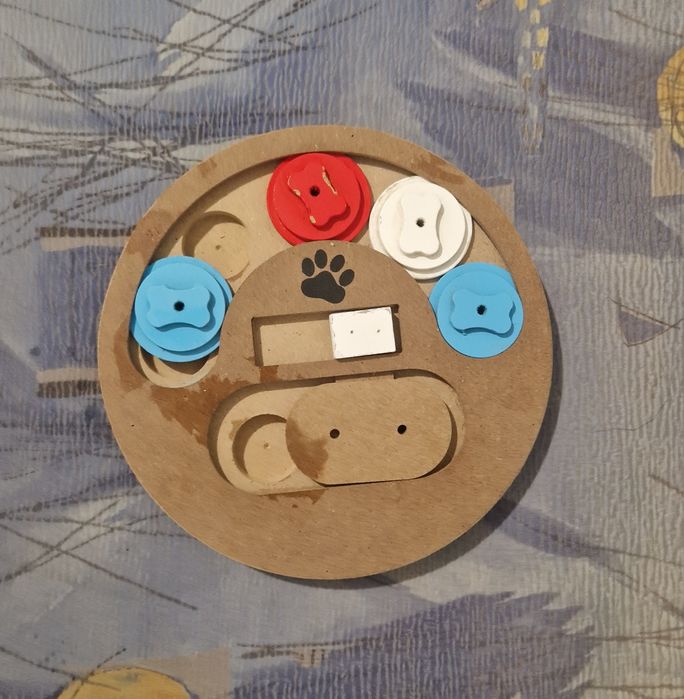 Розвиваюча ігра для собак