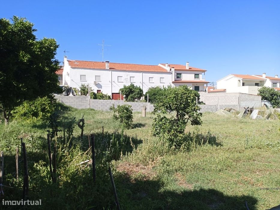 Terreno para comprar, 580 m² — Castelo Branco, Castelo Branco