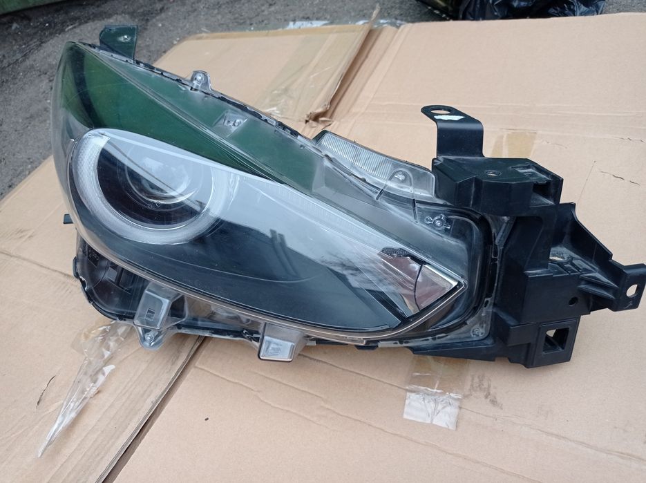 Фара. Мазда 3 . BN. Правая передняя. Full led.