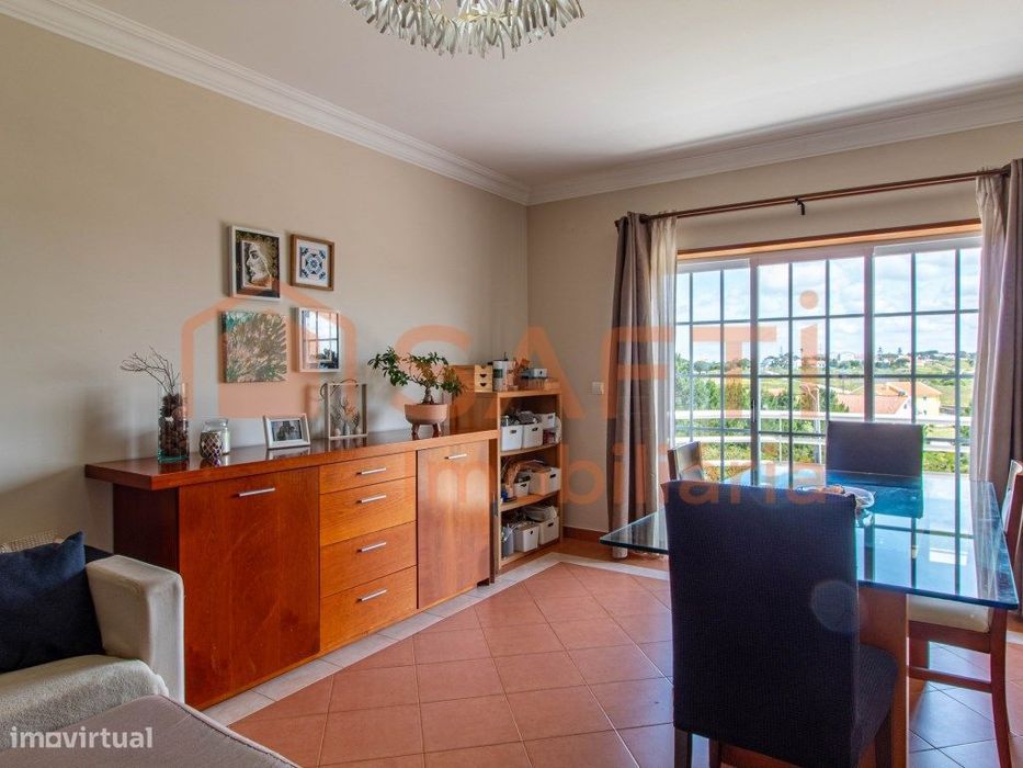 Apartamento T2+2 na Ericeira