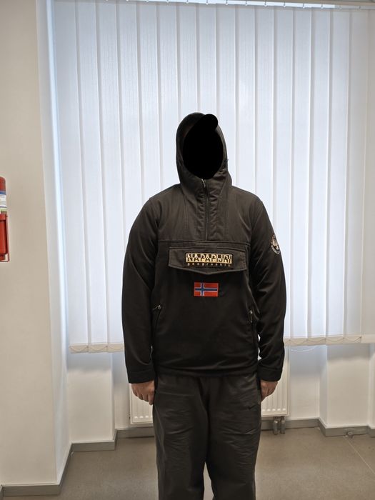 Анарак  напапірі