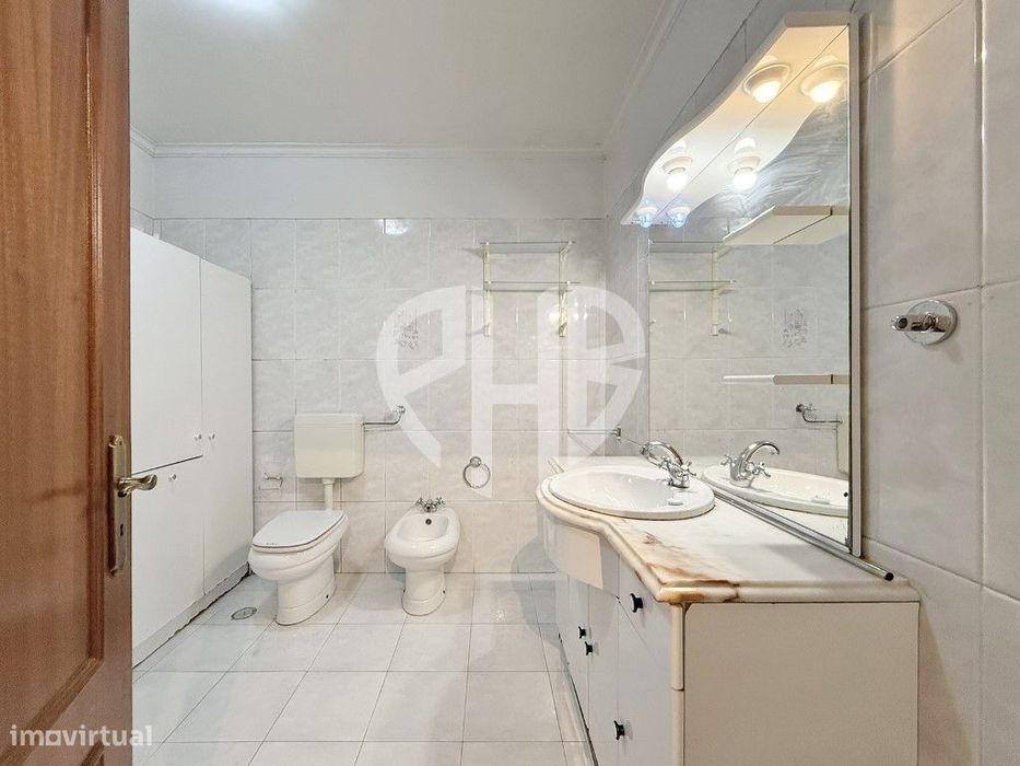 Apartamento T2 // Tapada das Mercês