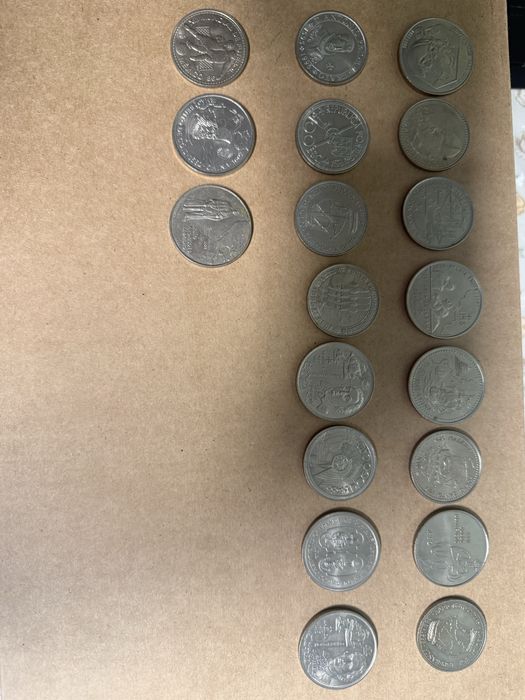 Coleção de moedas comemorativas 19 Moedas