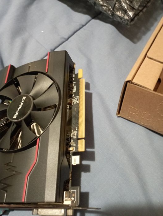 Placa Gráfica Sapphire Radeon RX 550 PULSE 4GB