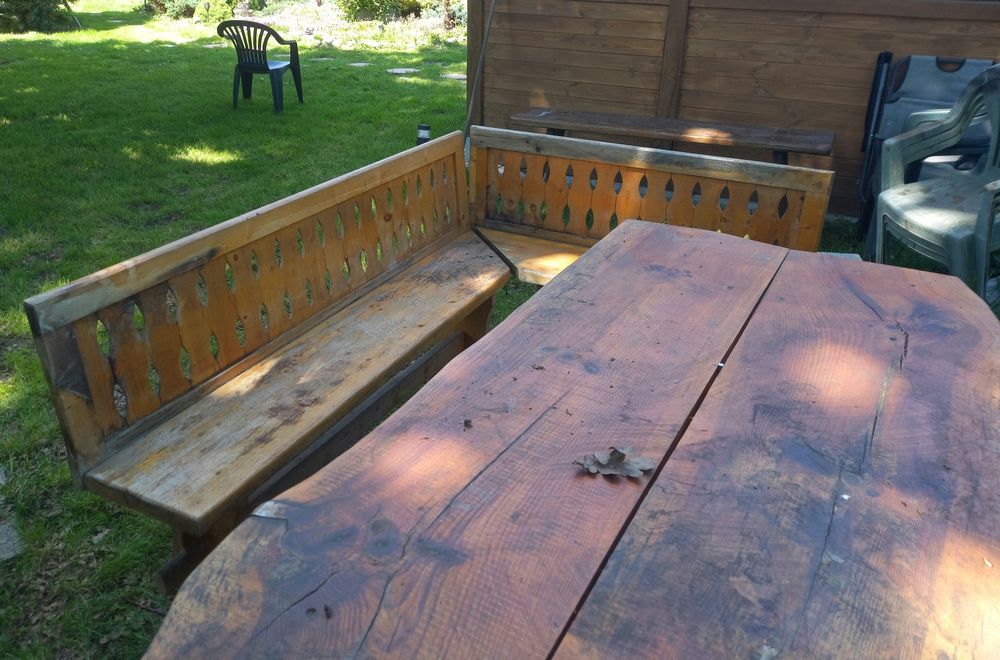 Meble ogrodowe drewniane