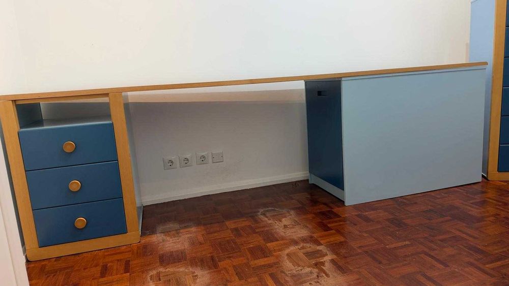 Quarto completo de Criança/Adolescente Impecável!