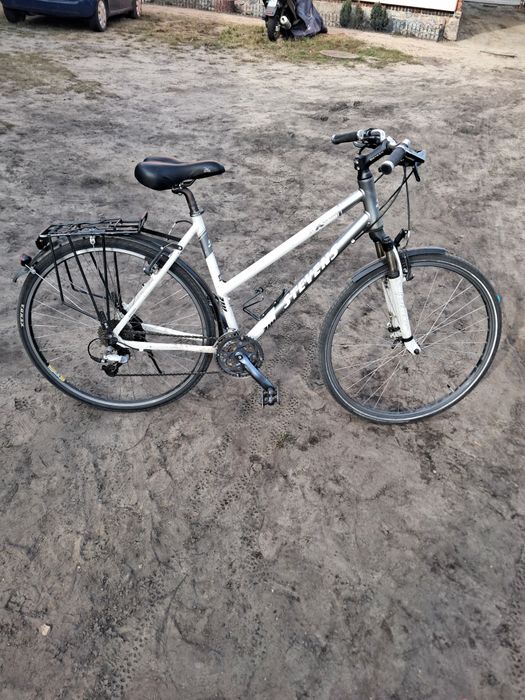 Rower stevens leciutko sie jezdzi