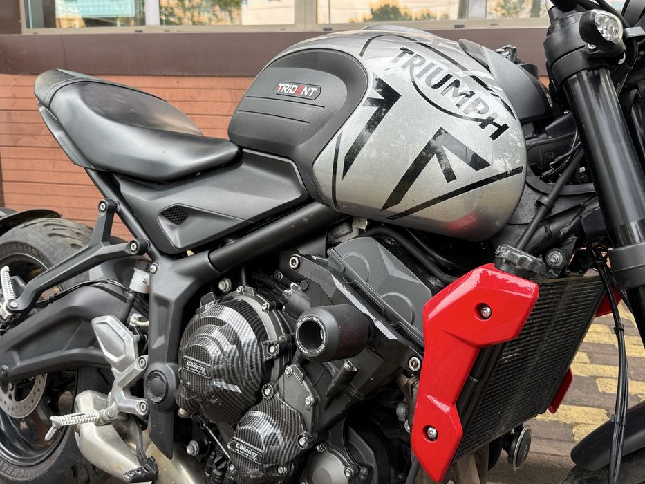 Мотоцикл Triumph Trident 660 2023 рік