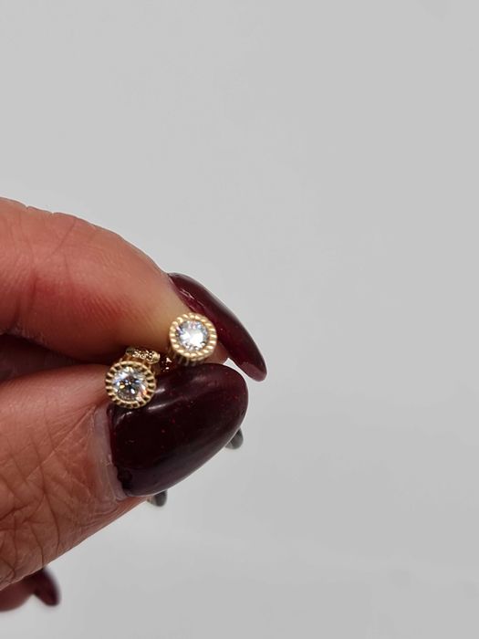 Śliczne złote kolczyki z cyrkonią 585 1,17g