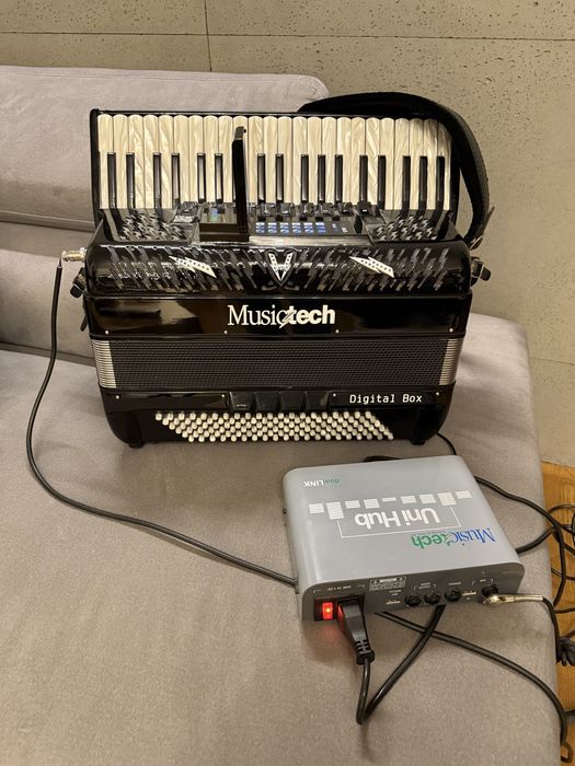 Akordeon musitech DIGITAL Box