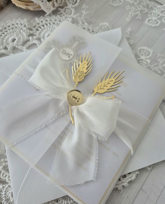 zaproszenia komunijne tekturka kłosy złoty tekst