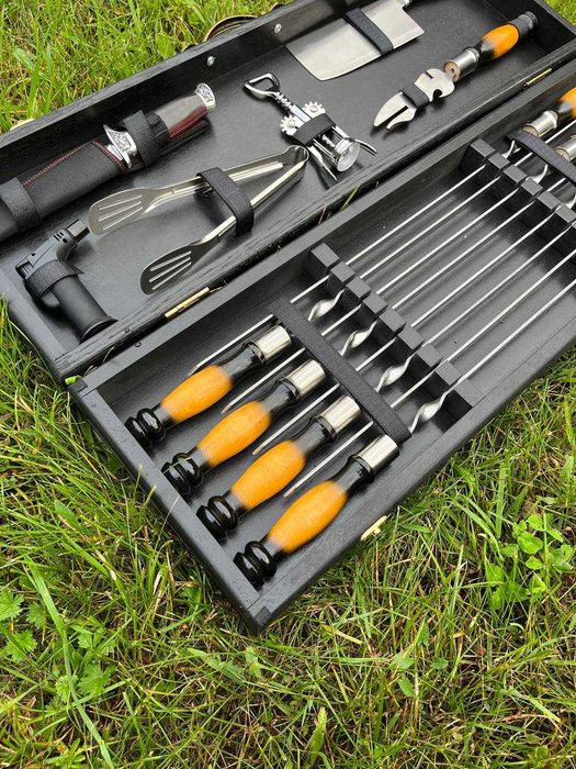 Набори шампурів від виробника. На подарунок в дерев’яному кейсі