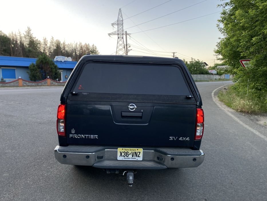 Nissan Frontier SV 4x4