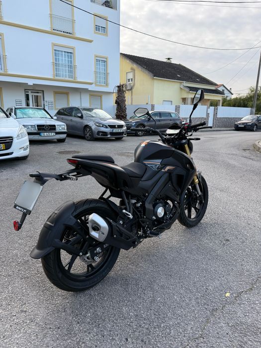 Keeway RKF 125 apenas 112km