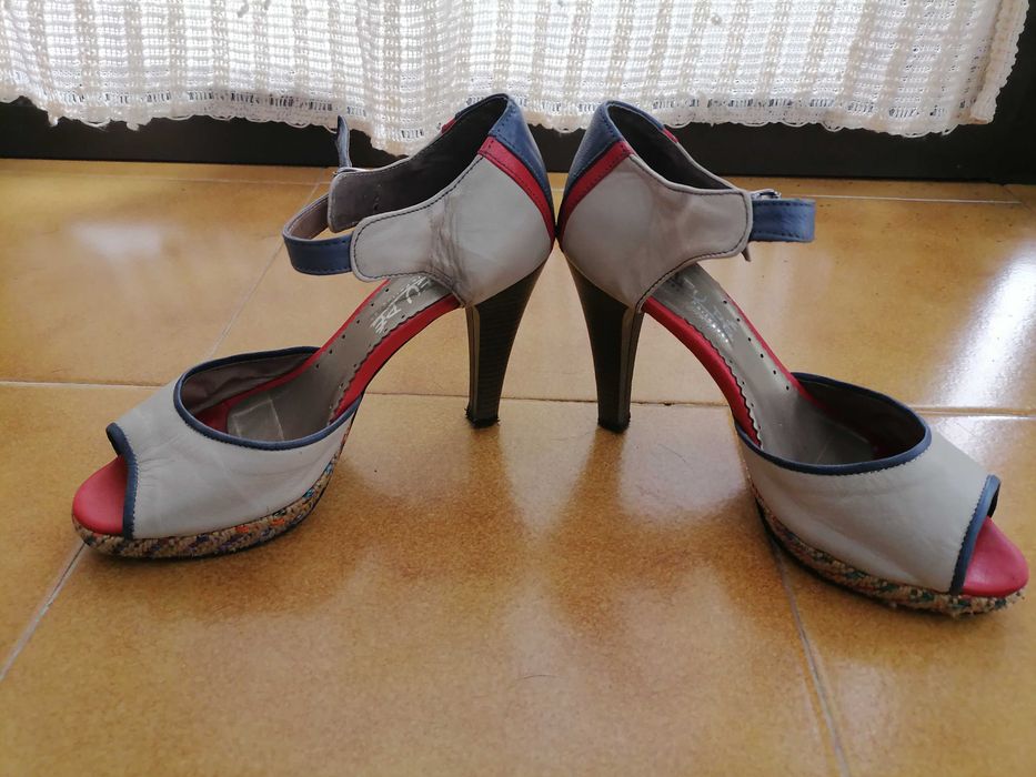 Sapatos sandálias de senhora