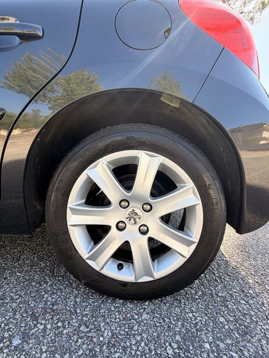 Peugeot 207 HDI Pouco Quilometros