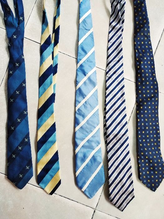 Gravatas disney em bom estado