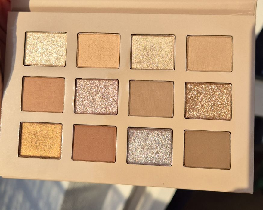 SKKN by Kim Classic Glam Eyeshadow Palette