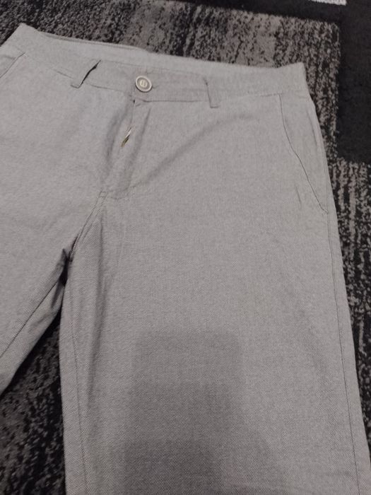 Spodnie materiałowe szare