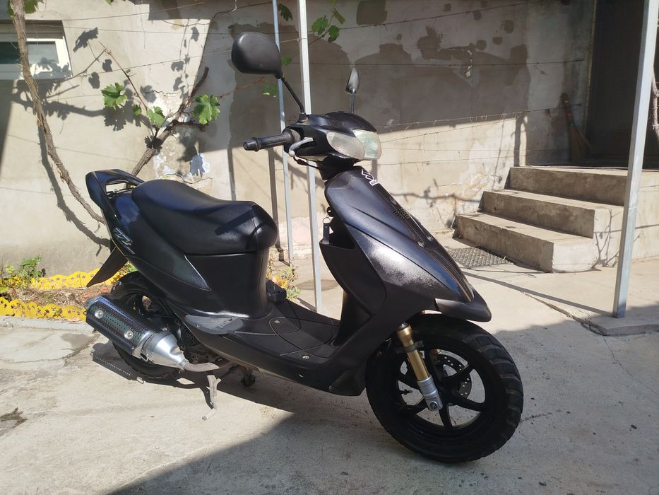 Скутер Suzuki ZZ inch up sport