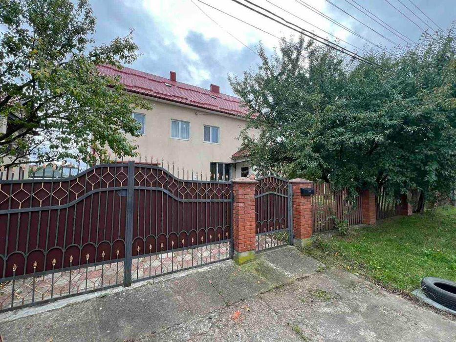 Готовий будинок у Крихівцях