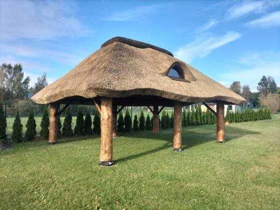 Altana ogrodowa, kryta strzechą. Dostawa i montaż cały kraj. Promocja.