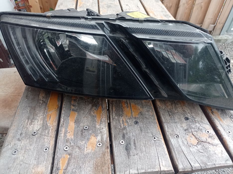 Lampa skoda octavia 2017