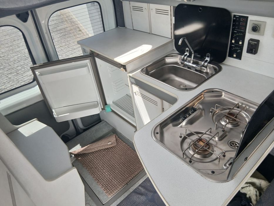 Renault Trafic Autocaravana totalmente equipada – pronta a viajar