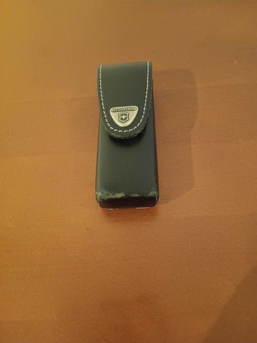 Victorinox Bolsa em Pele - Preto 111MM 1-4