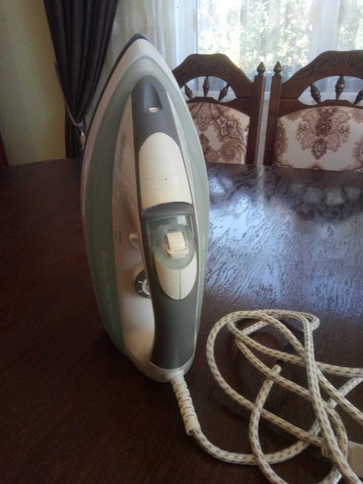 Утюг Clatronic 2500W