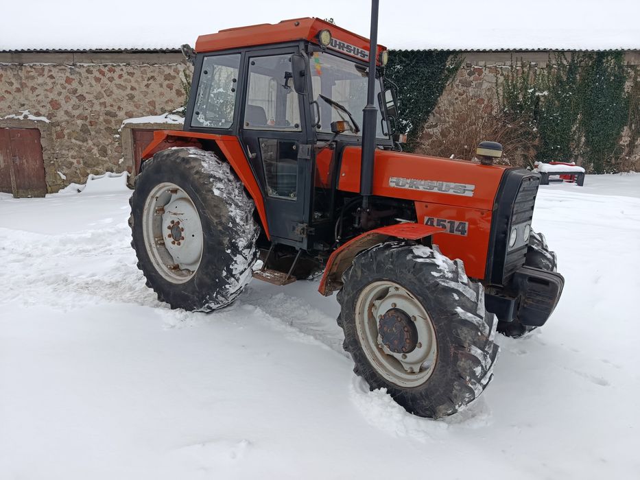 Ursus 4514 super stan