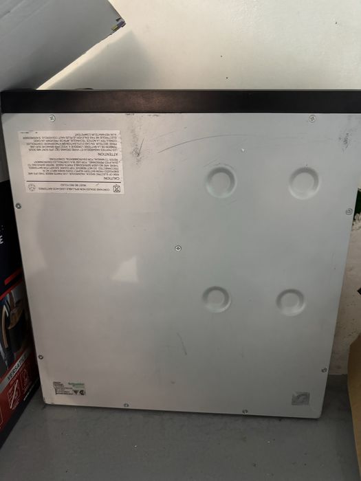 ИБП чистый синус! APC Smart-UPS C 2000VA