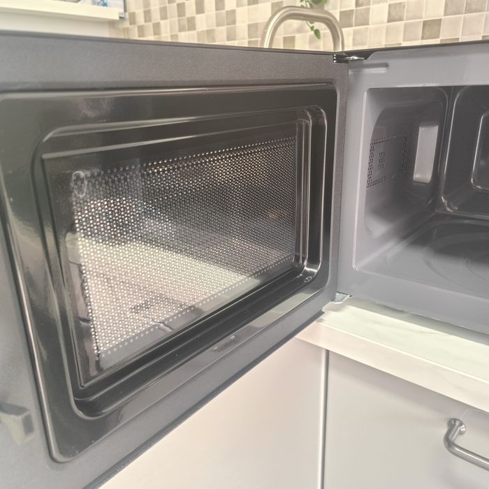 Microondas preto