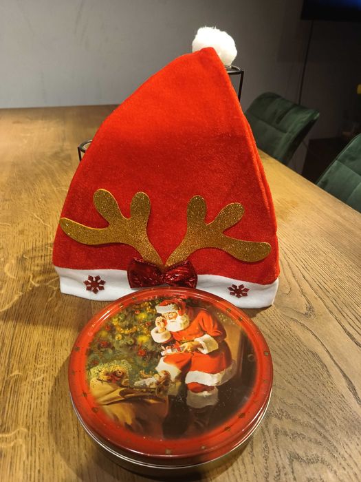 ozdoby świąteczne + czapka Mikołaja