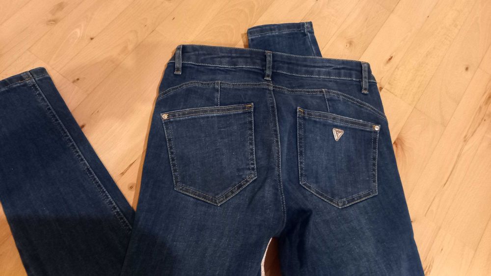 Jeansy firmy guess