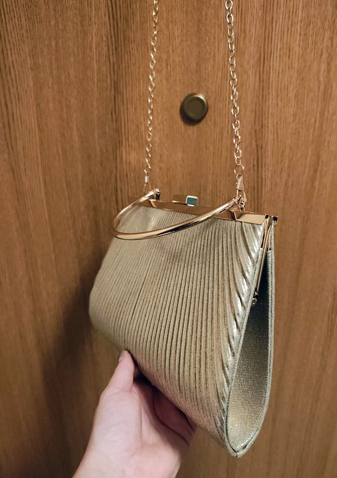 Boska złota torebka wizytowa Great Gatsby kopertówka