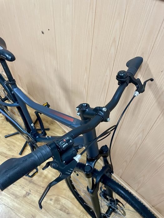 Bicicleta riverside 500