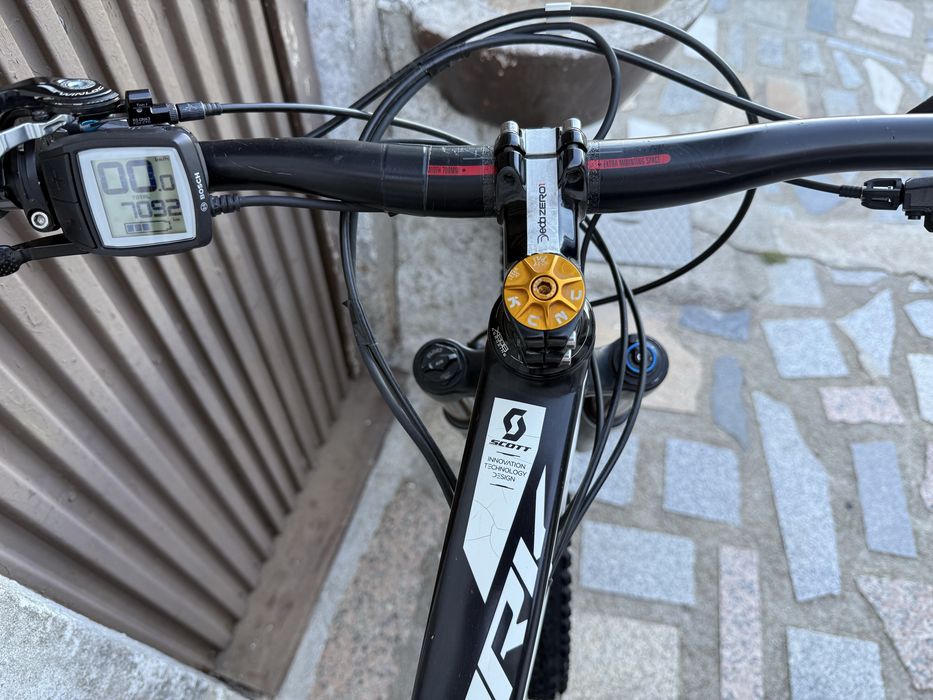 Bicicleta elétrica de montanha Scott E-Genius