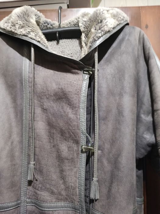 Дублёнка натуральная женская с капюшоном 52-54