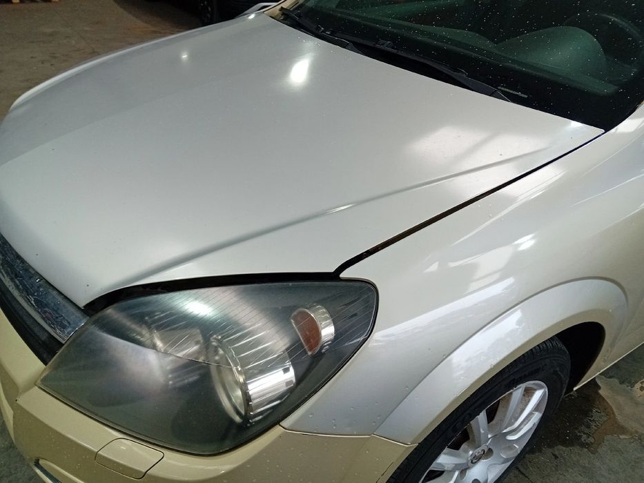 Capot OPEL Astra H Hatchback (L48)